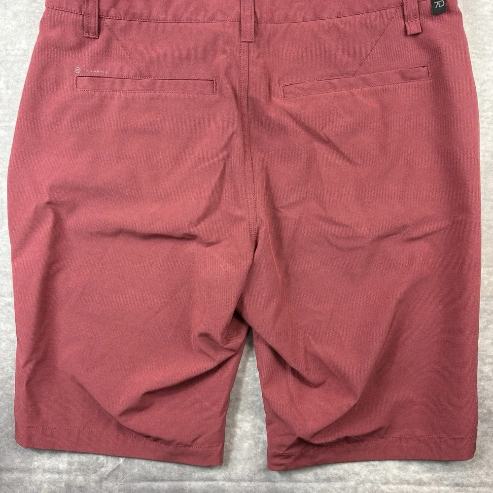 7 Diamonds Shorts Mens 30 Purple Performance Momentum Stretch Lightweight Preppy